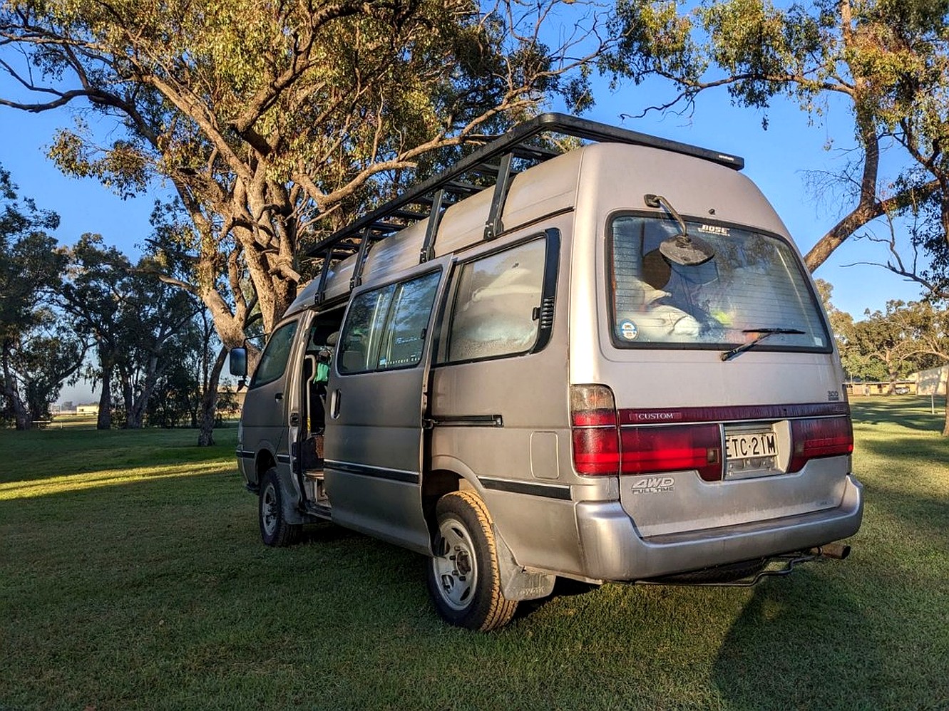 Ozroofracks | Gutter Roof Rack
