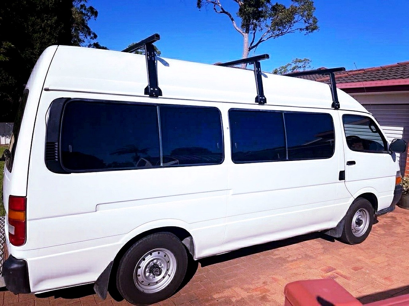 Ozroofracks | Gutter Roof Rack