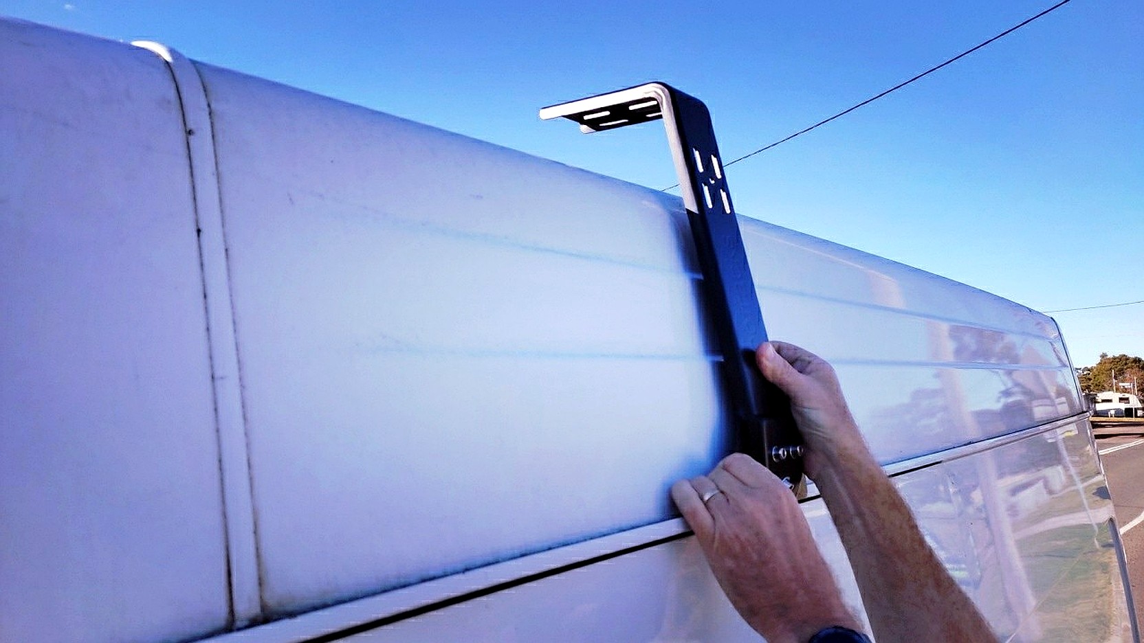 Ozroofracks | Gutter Roof Rack
